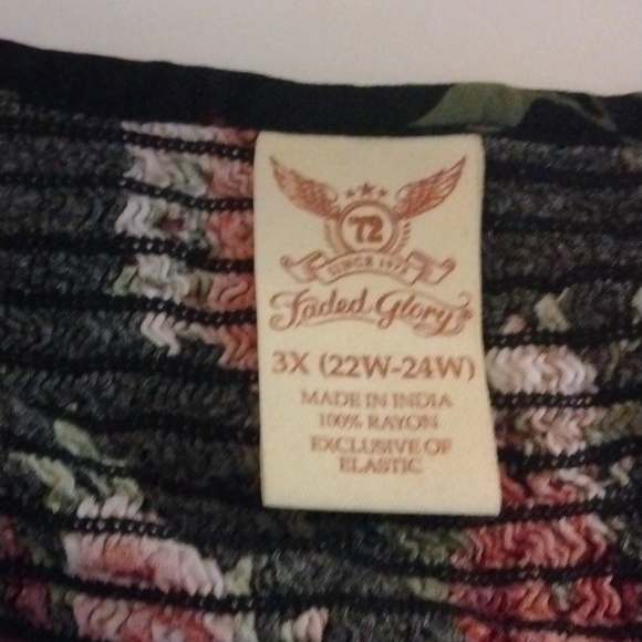 Faded Glory 3X Pink Flower Black Shirt - Picture 3 of 6